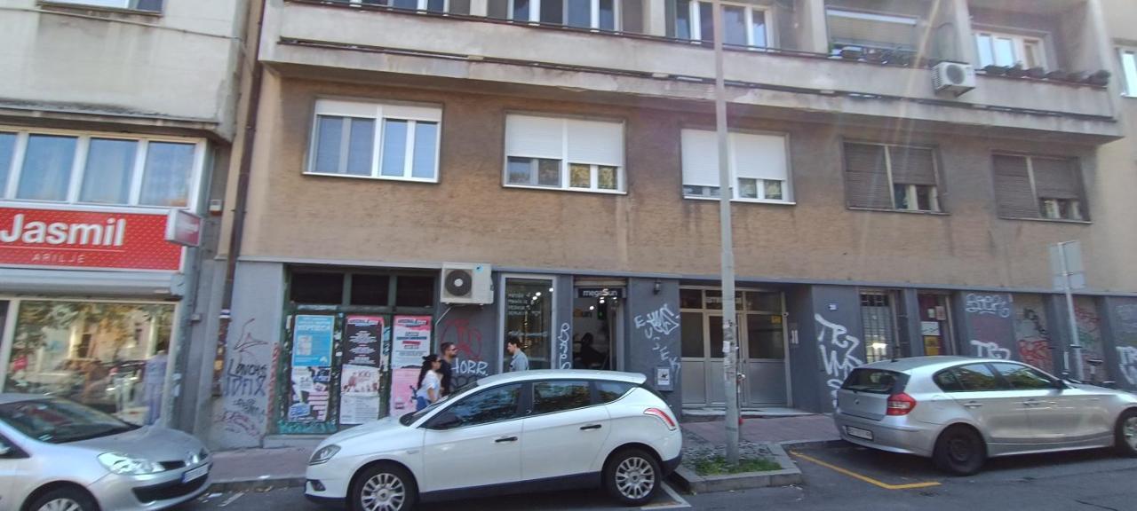Bohemian Apartment Belgrade Luaran gambar